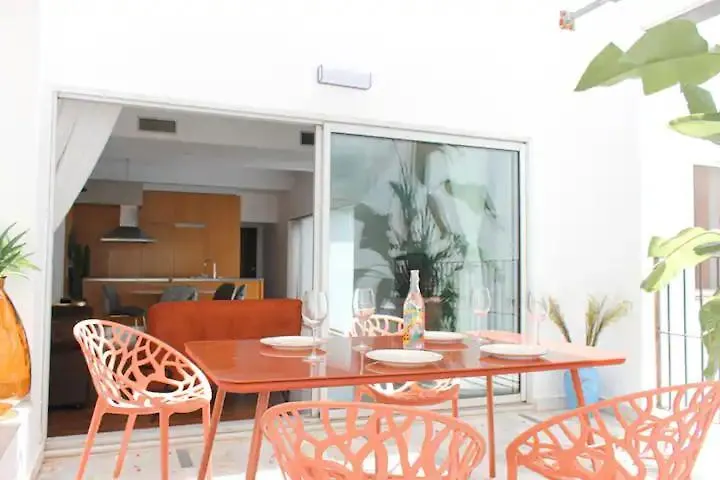Unika Homes Alfalfa & Terrace Seville